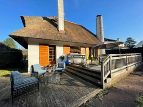 Chaumière « La Huchette »
